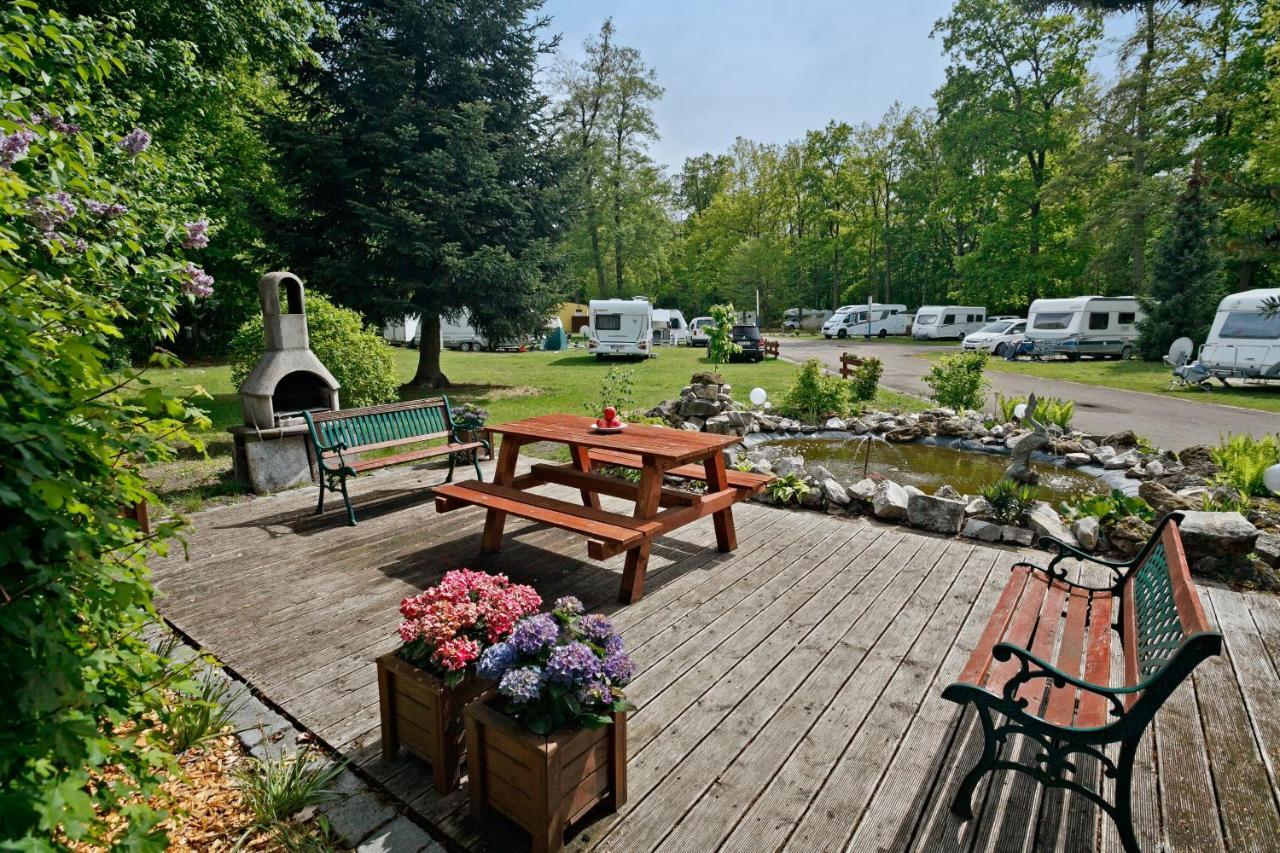 Hotel Knaus Campingpark Nurnberg Exteriér fotografie